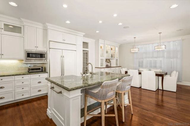 839 Pomona, Coronado, CA 92118