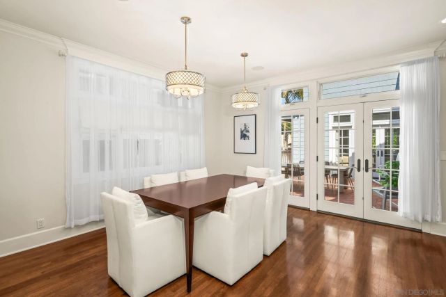 839 Pomona, Coronado, CA 92118