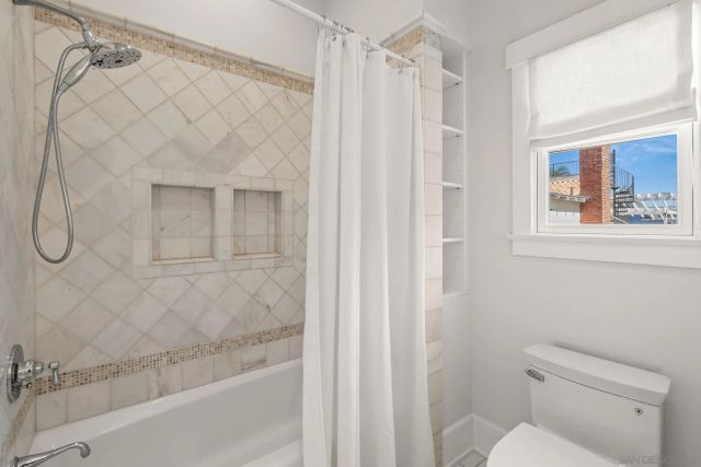 839 Pomona, Coronado, CA 92118