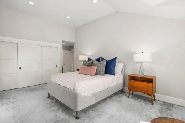 839 Pomona, Coronado, CA 92118