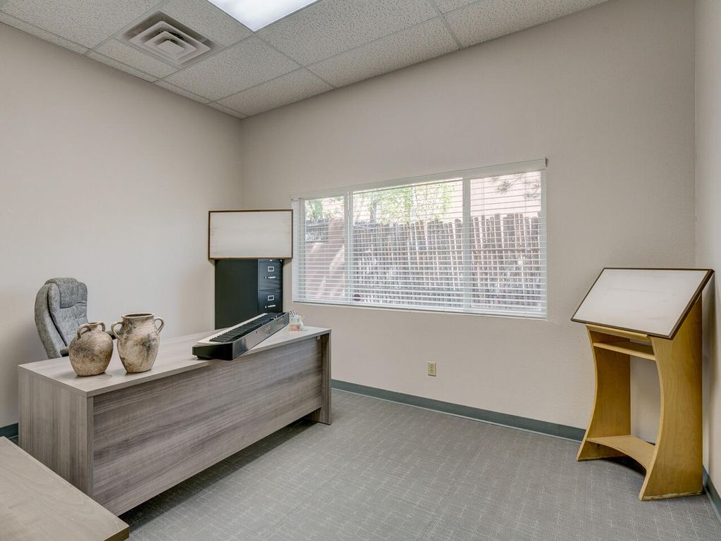 Image 24 of property listing at 2502 CAMINO ENTRADA, Santa Fe, NM 87507