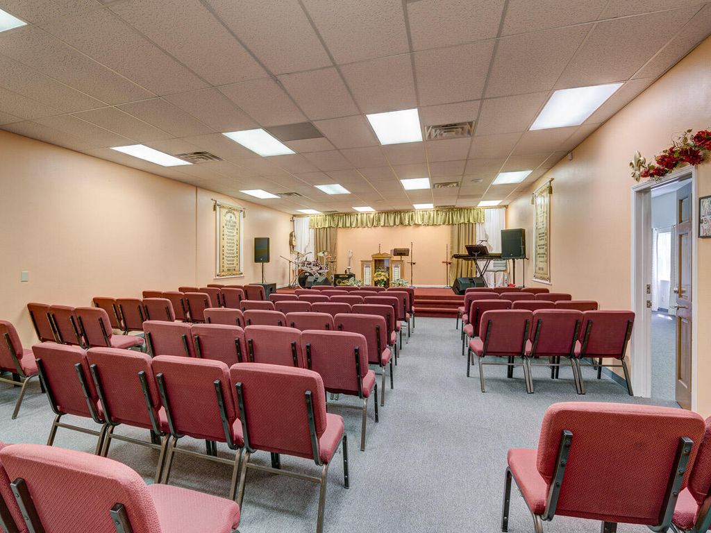 Image 29 of property listing at 2502 CAMINO ENTRADA, Santa Fe, NM 87507