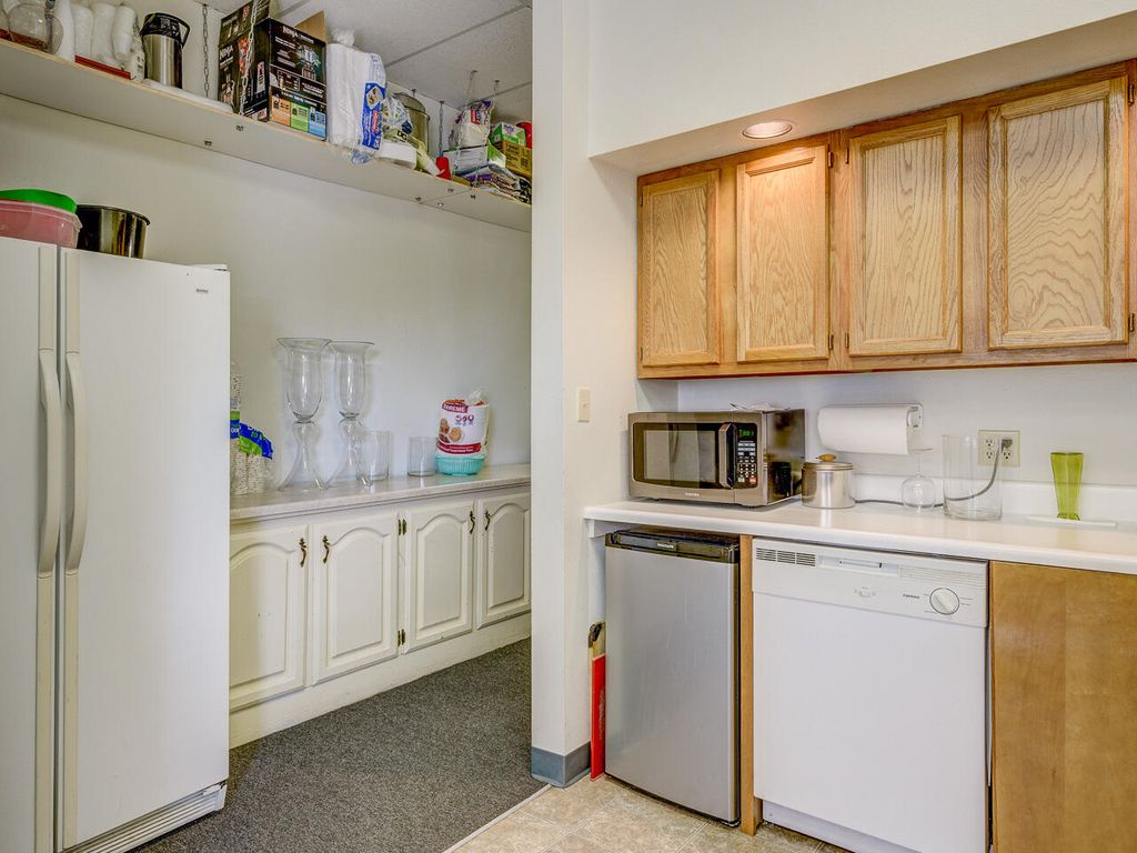 Image 32 of property listing at 2502 CAMINO ENTRADA, Santa Fe, NM 87507