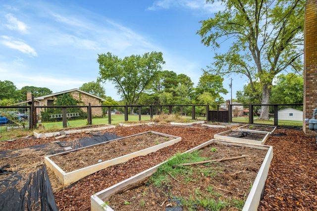 622 Oakwood Ter, Mount Juliet, TN 37122