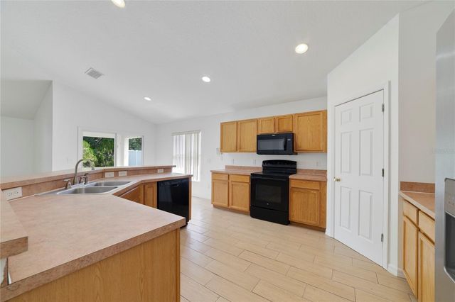 2743 EAGLE CANYON DRIVE S, Kissimmee, FL 34746