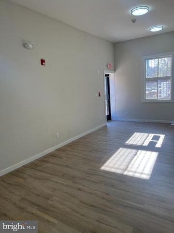 133 W HUNTINGDON ST, Philadelphia, PA 19133