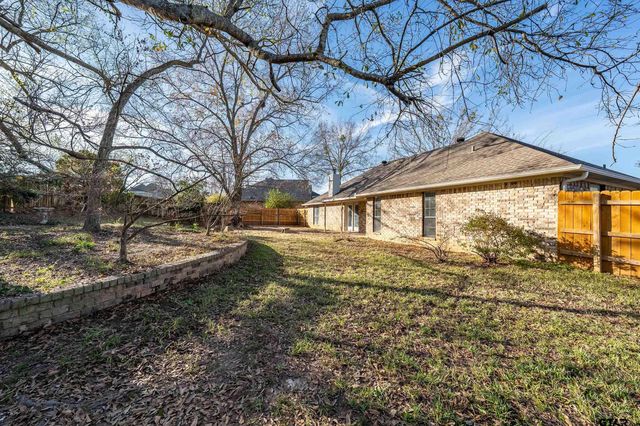 214 Stoneridge, Chandler, TX 75758