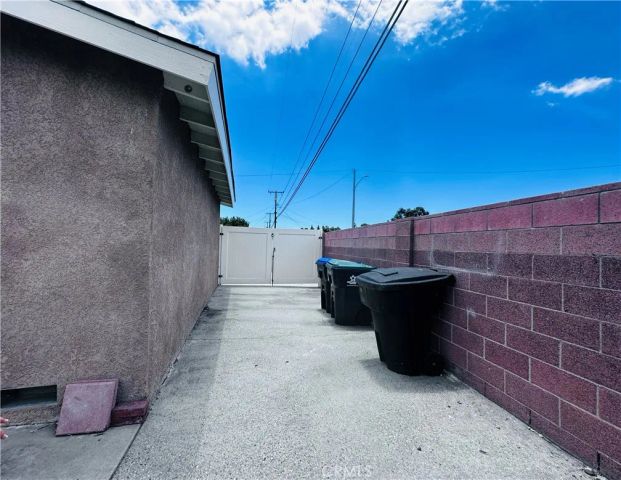 1001 N Hanover, Anaheim, CA 92801