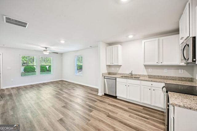 4437 Ben Hill Road, Atlanta, GA 30349