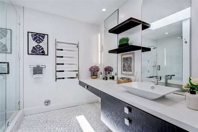 832 N Oceanbluff Avenue, San Dimas, CA 91773