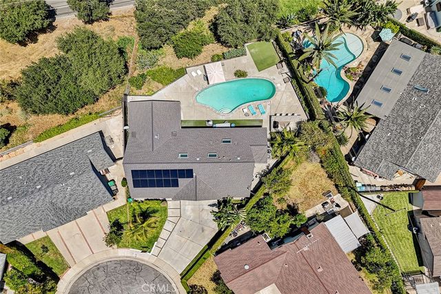832 N Oceanbluff Avenue, San Dimas, CA 91773