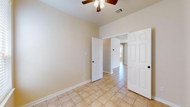 101 Springtree Cliff, Cibolo, TX 78108