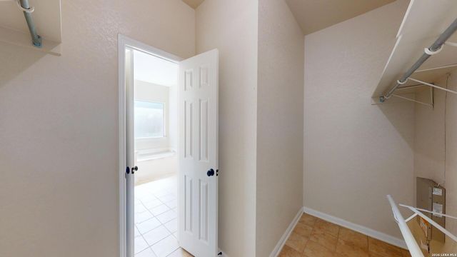 101 Springtree Cliff, Cibolo, TX 78108