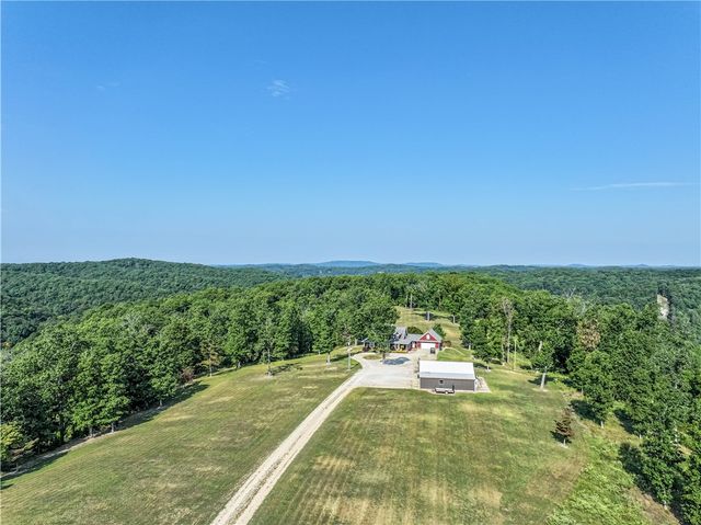 520 County Road 1144, Eureka Springs, AR 72632