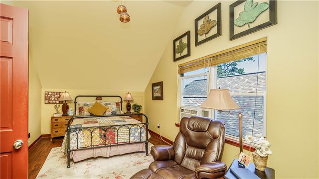 520 County Road 1144, Eureka Springs, AR 72632