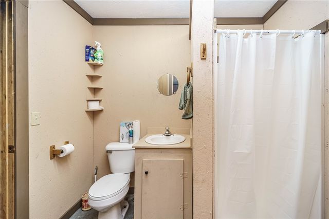 520 County Road 1144, Eureka Springs, AR 72632