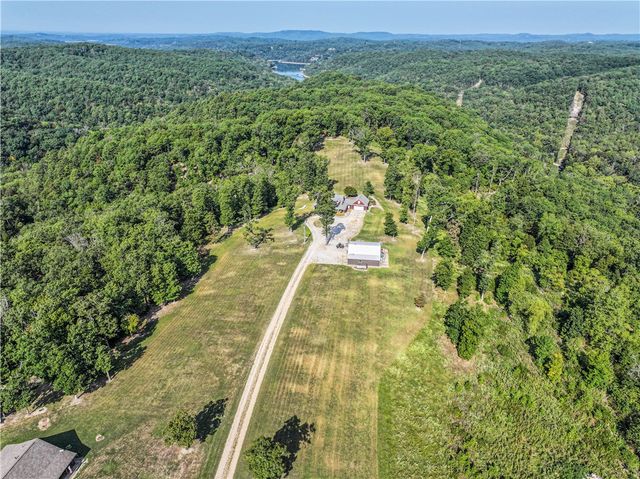 520 County Road 1144, Eureka Springs, AR 72632