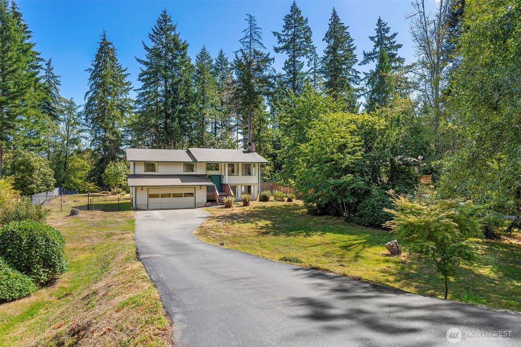 4505 Phillips Road SE, Port Orchard, WA 98366
