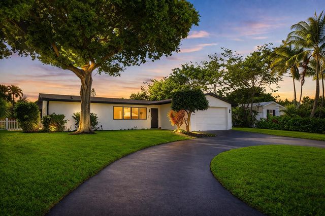 5611 NE 16th Avenue, Fort Lauderdale, FL 33334