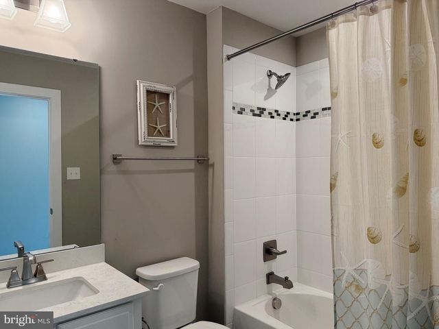 16 THORNTON DRIVE, Ocean View, DE 19970