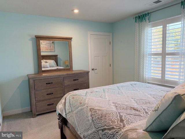 16 THORNTON DRIVE, Ocean View, DE 19970