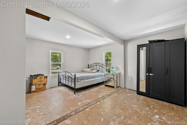 23284 Almira Street, Southfield, MI 48033