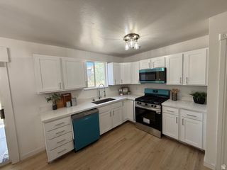 6281 W KING DR, West Valley City, UT 84128