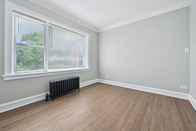 2508 E 78th Street 3, Chicago, IL 60649