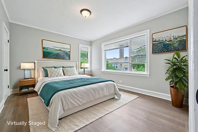 2508 E 78th Street 3, Chicago, IL 60649