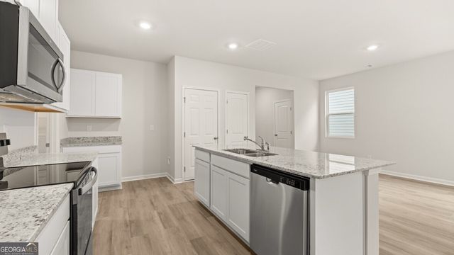 4422 Manor Hill Drive, Union City, GA 30291