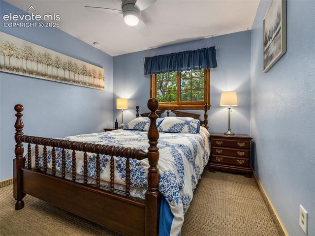5 Chickadee Way, Pueblo, CO 81005