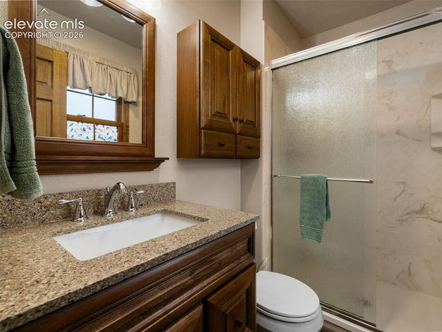 5 Chickadee Way, Pueblo, CO 81005
