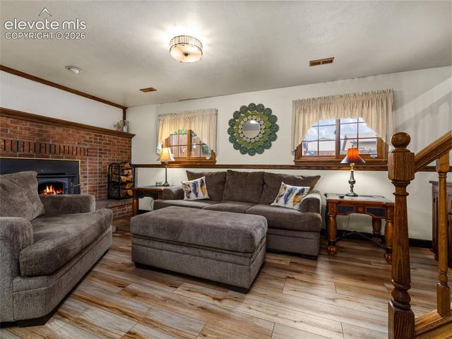 5 Chickadee Way, Pueblo, CO 81005