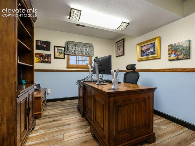 5 Chickadee Way, Pueblo, CO 81005