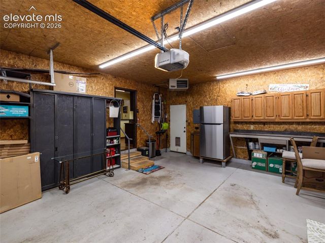 5 Chickadee Way, Pueblo, CO 81005