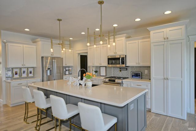 3129 Pomona Drive, Evansville, IN 47715