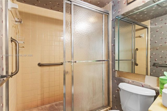 271 S Hollybrook Drive 51106, Pembroke Pines, FL 33025