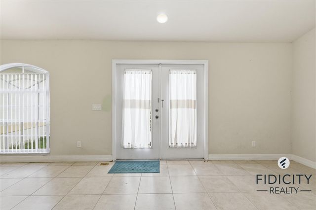 1322 NE Van Loon Lane, Cape Coral, FL 33909