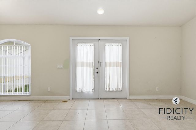 1322 NE Van Loon Lane, Cape Coral, FL 33909