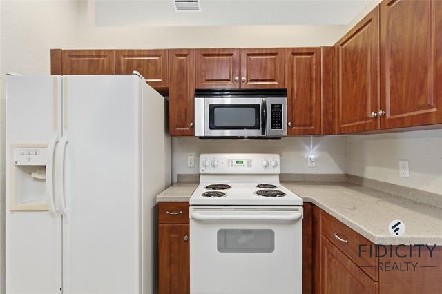 1322 NE Van Loon Lane, Cape Coral, FL 33909