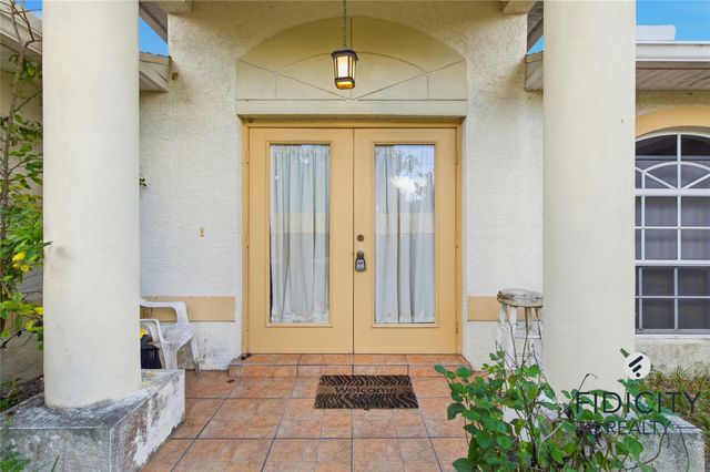 1322 NE Van Loon Lane, Cape Coral, FL 33909