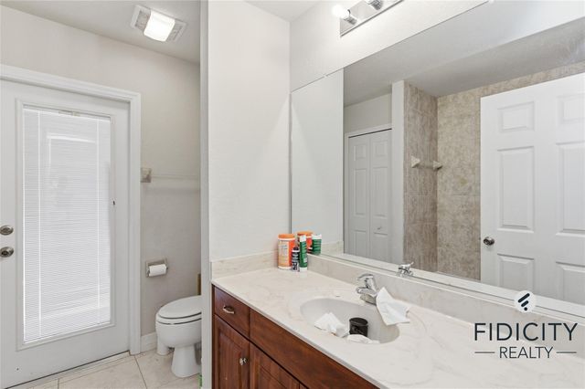 1322 NE Van Loon Lane, Cape Coral, FL 33909