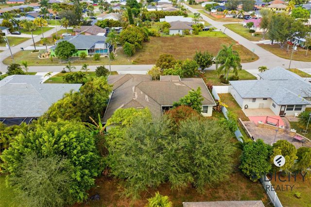 1322 NE Van Loon Lane, Cape Coral, FL 33909
