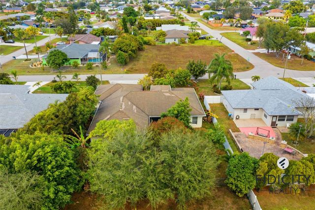 1322 NE Van Loon Lane, Cape Coral, FL 33909