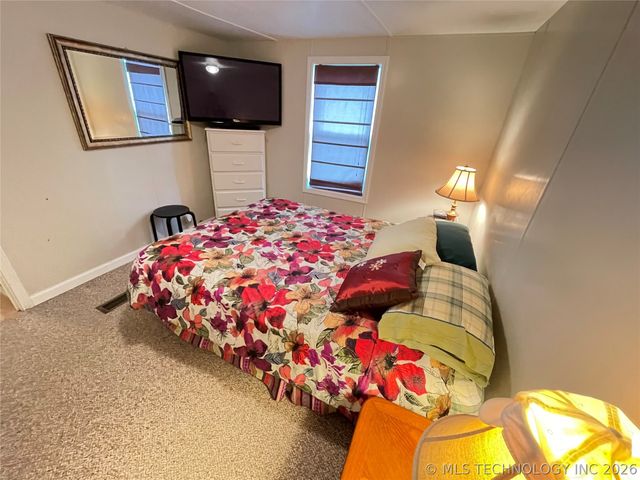 430378 1152 Road, Porum, OK 74455