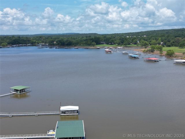 430378 1152 Road, Porum, OK 74455