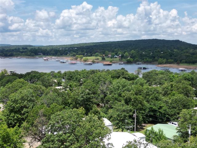 430378 1152 Road, Porum, OK 74455