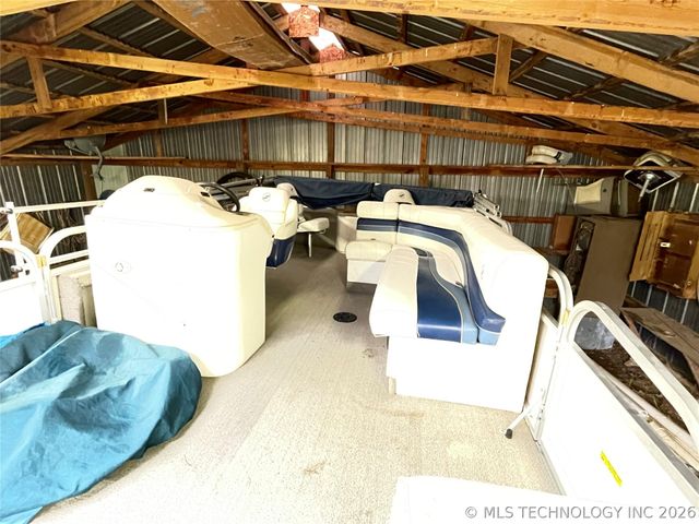 430378 1152 Road, Porum, OK 74455