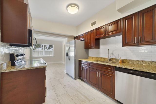 1117 NEUSE AVENUE, Orlando, FL 32804