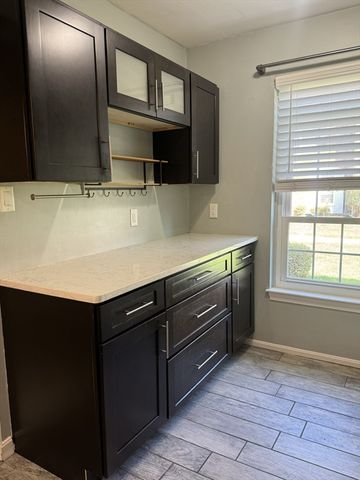 603 Windsor Drive 603, Framingham, MA 01701